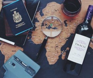 Travel Gifts for Women – 23 Luxurious Ideas to Pamper Her